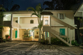 Hotel Posada James